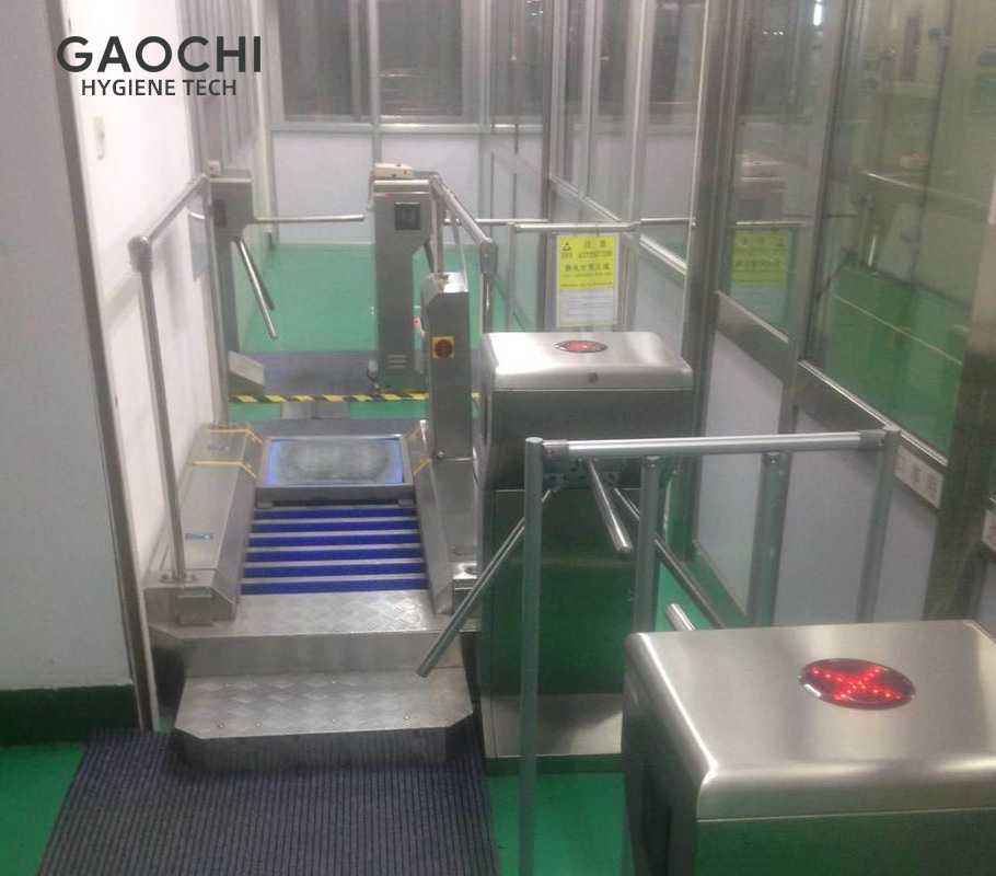 Do-Fluoride: Shoe Cleaning